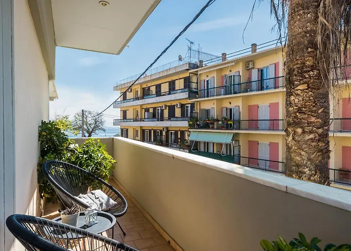 A Luxury Retreat In Corfu Town By Konnect, Two-bedroom 公寓 *