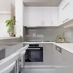 Διαμέρισμα A Luxury Retreat In Corfu Town By Konnect, Two-bedroom Corfu (city)
